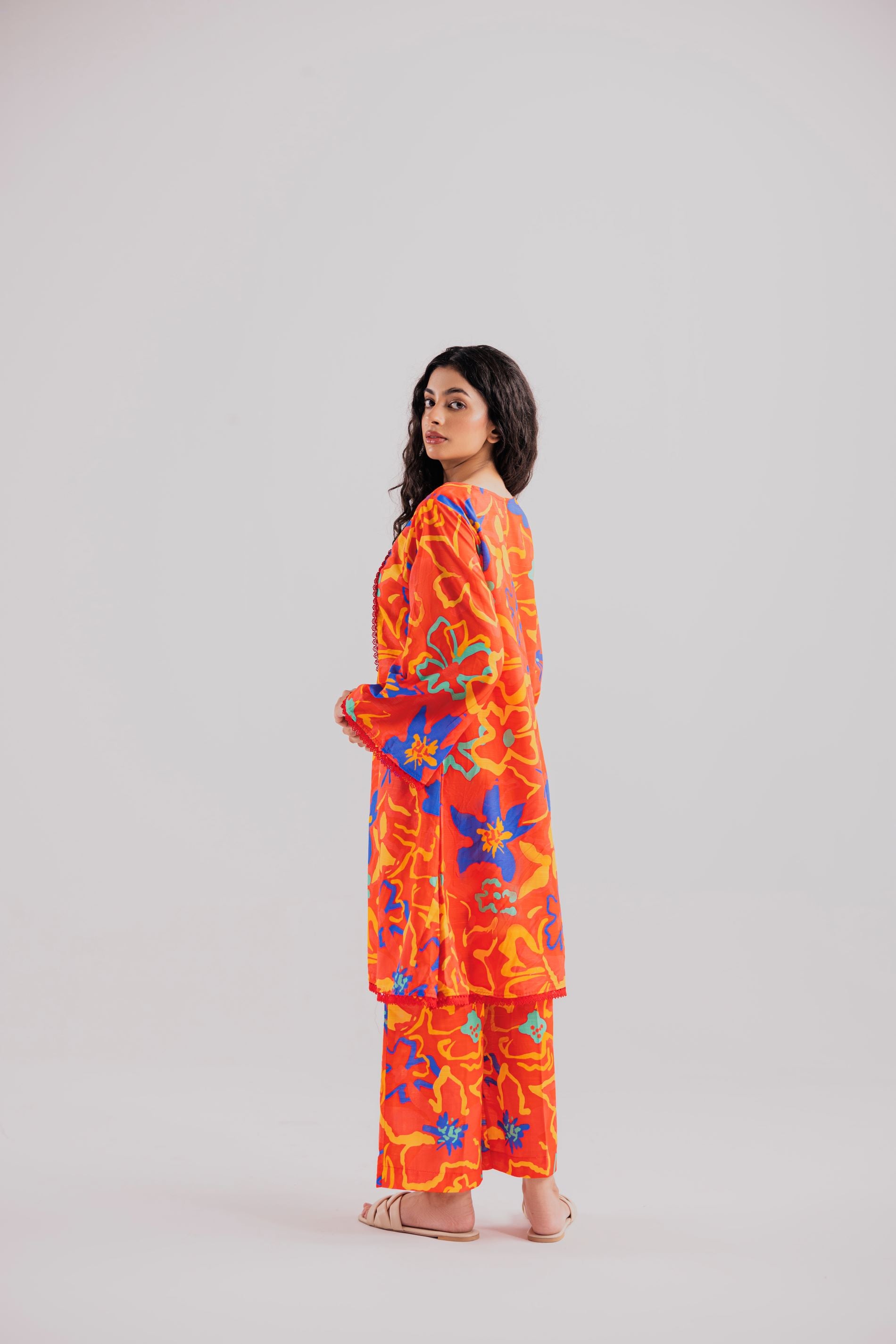 3 Piece Unstitched Printed Khaddar Suit (KWU24610)