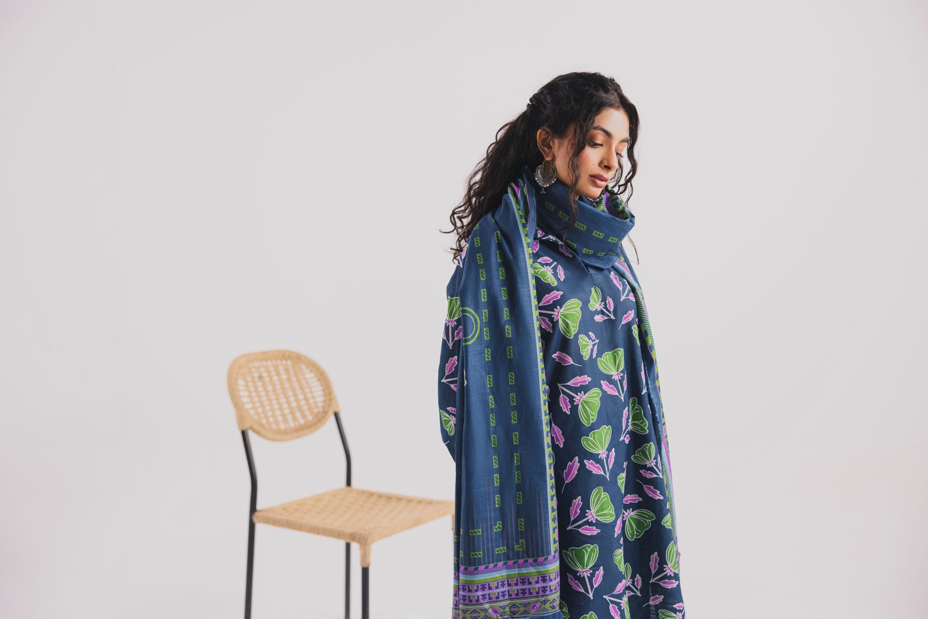 3 Piece Unstitched Printed Khaddar Suit (KWU24606)