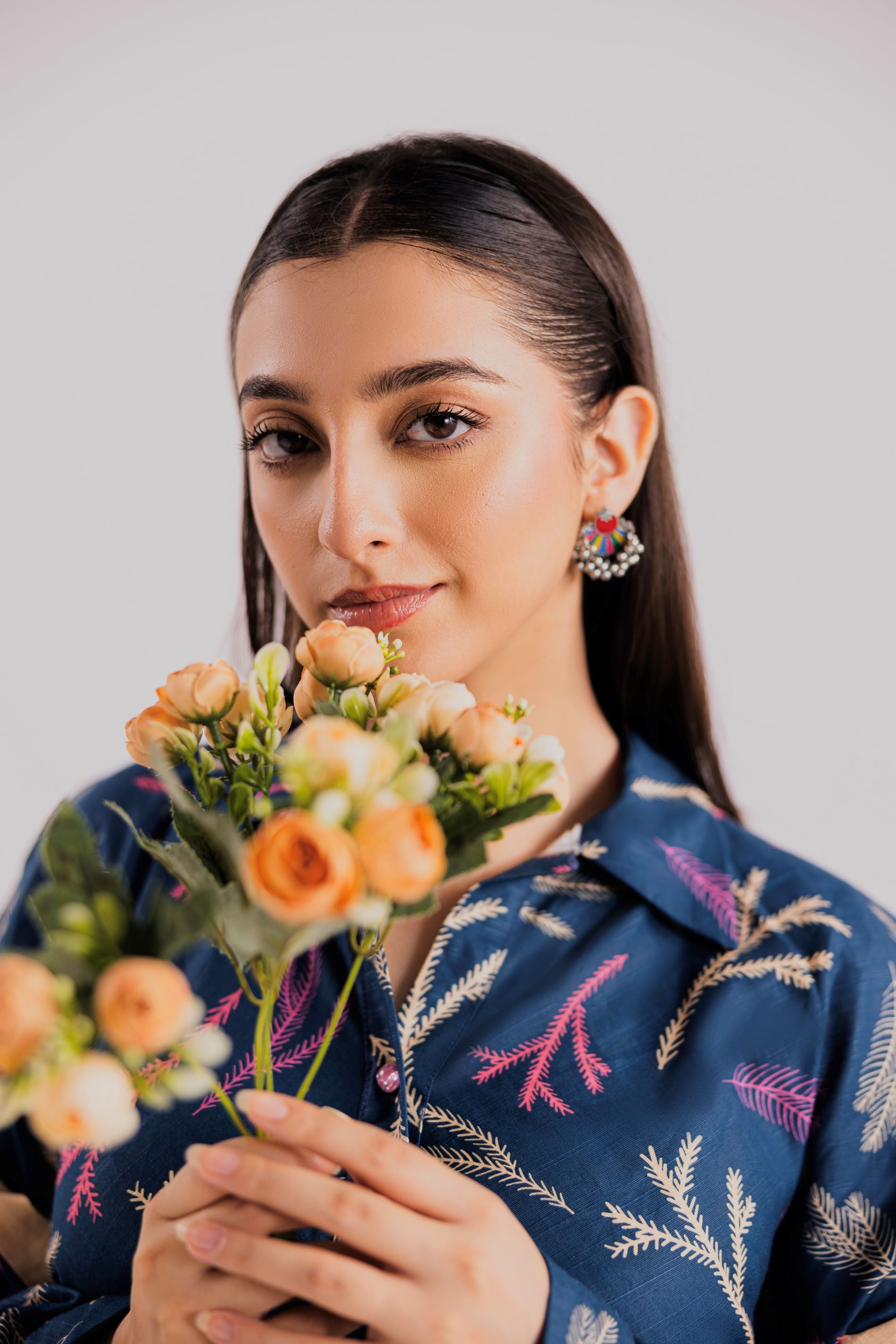 3 Piece Unstitched Printed Khaddar Suit (KWU24605)