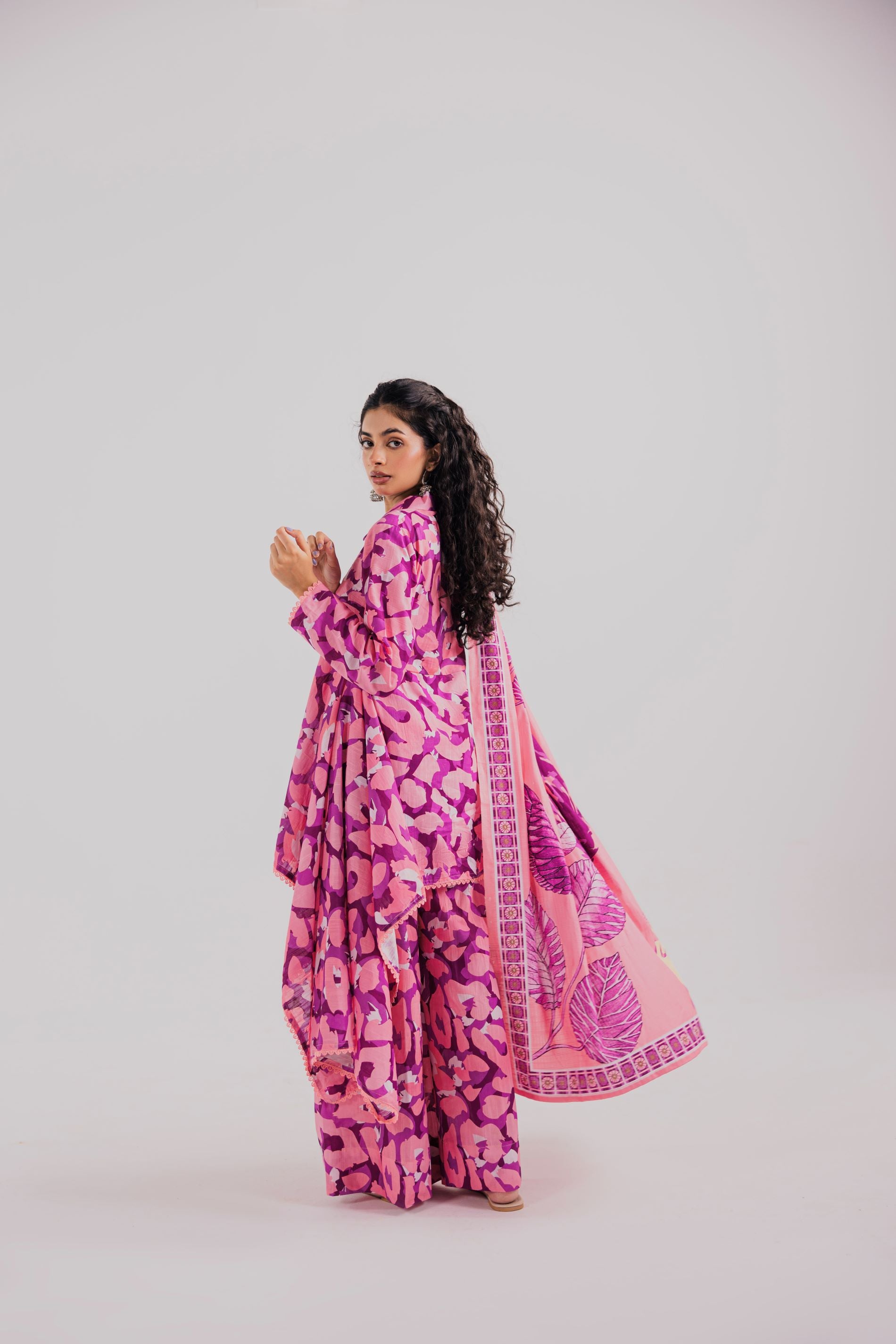 3 Piece Unstitched Printed Khaddar Suit (KWU24604)