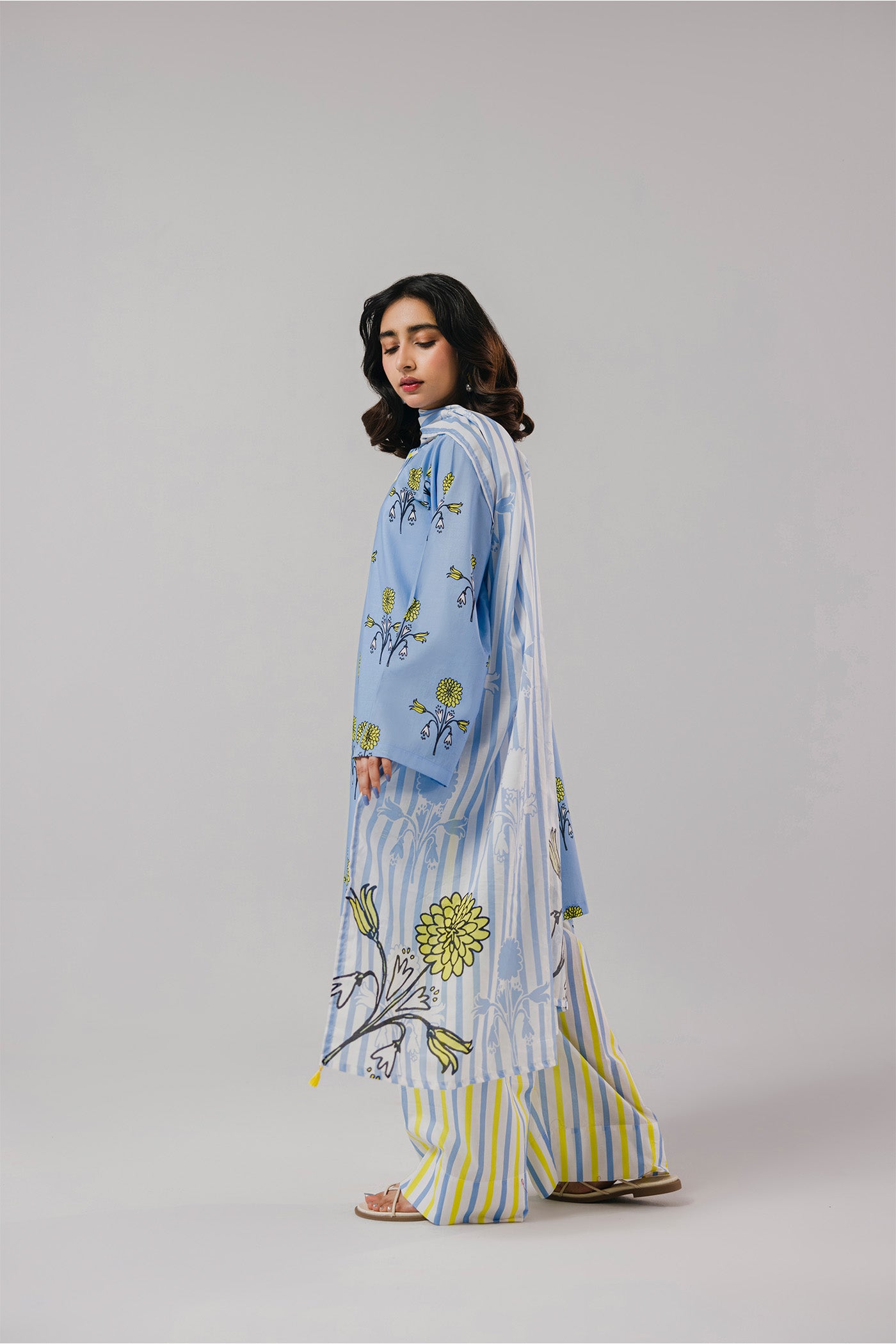 Premium 3 Piece Unstitched Digital Printed Lawn (Sunflower Bloom Theory)