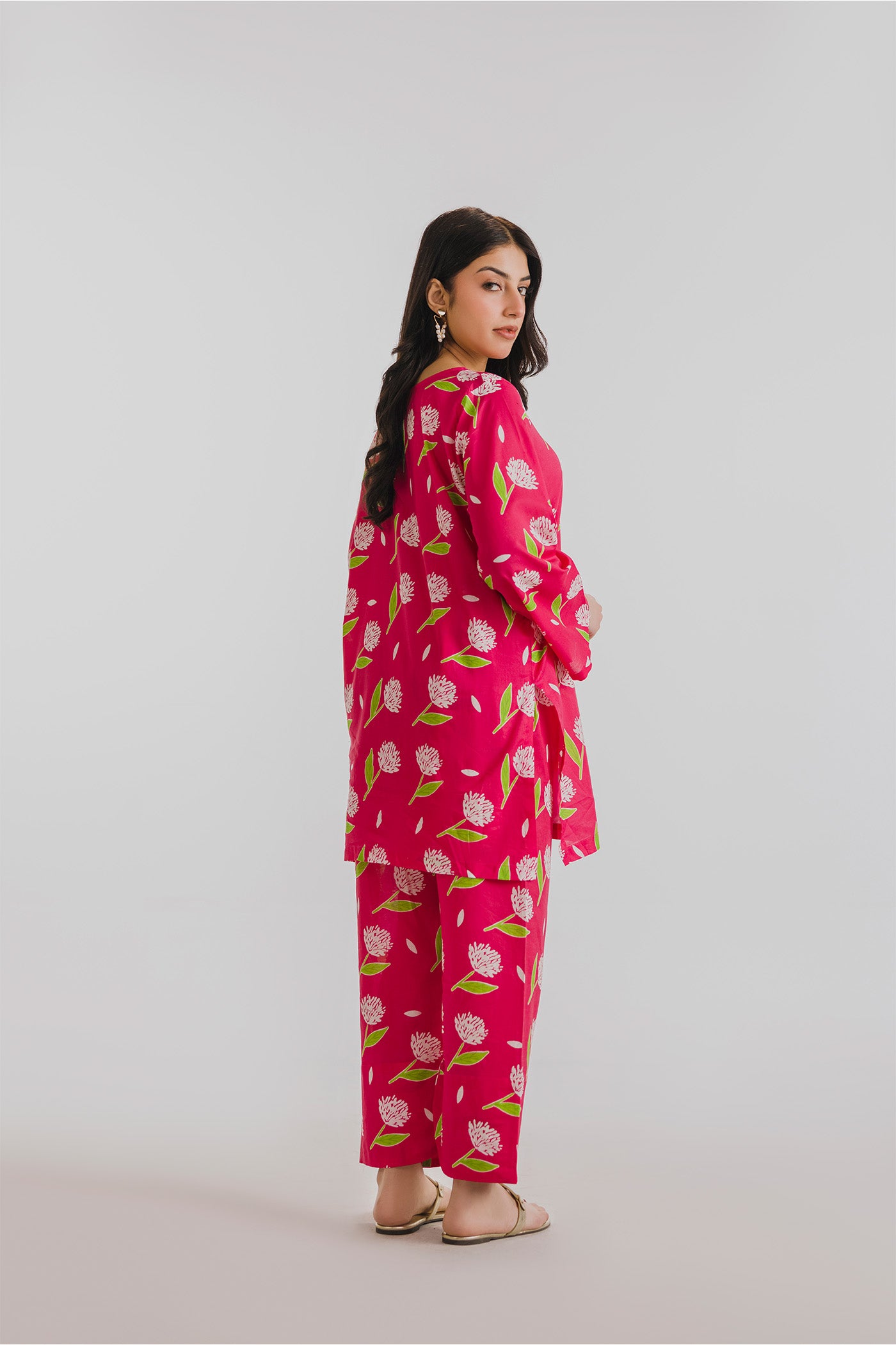 Premium 2 Piece Unstitched Digital Printed Lawn (Scarlet Garden)
