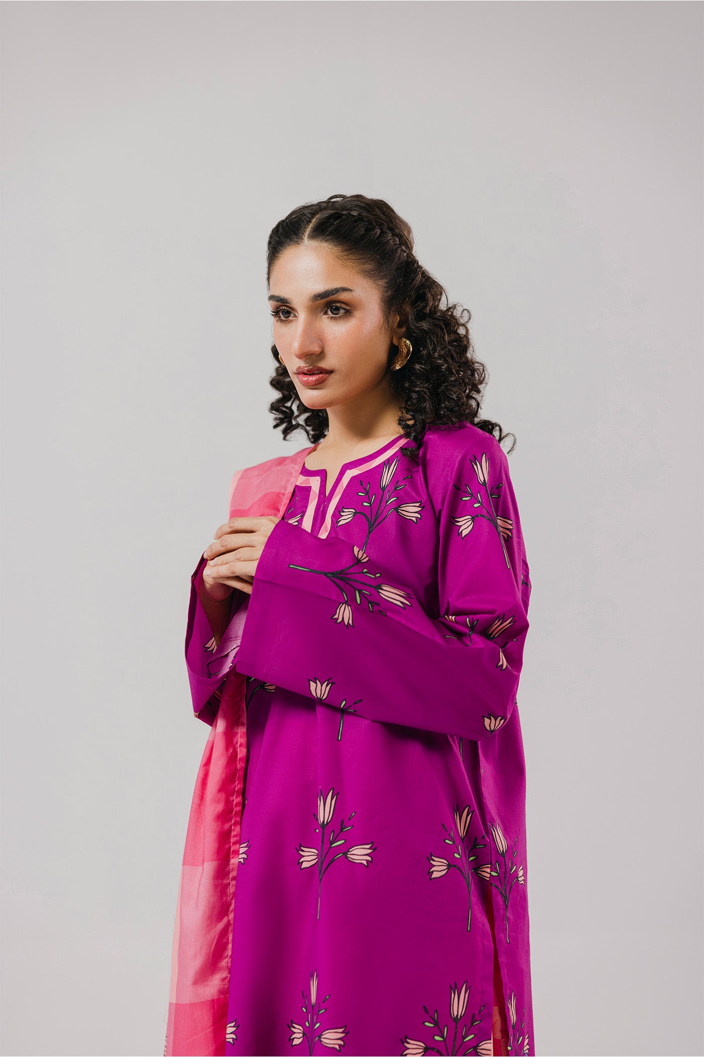 Premium 3 Piece Unstitched Digital Printed Lawn (Checked Bloom Era)