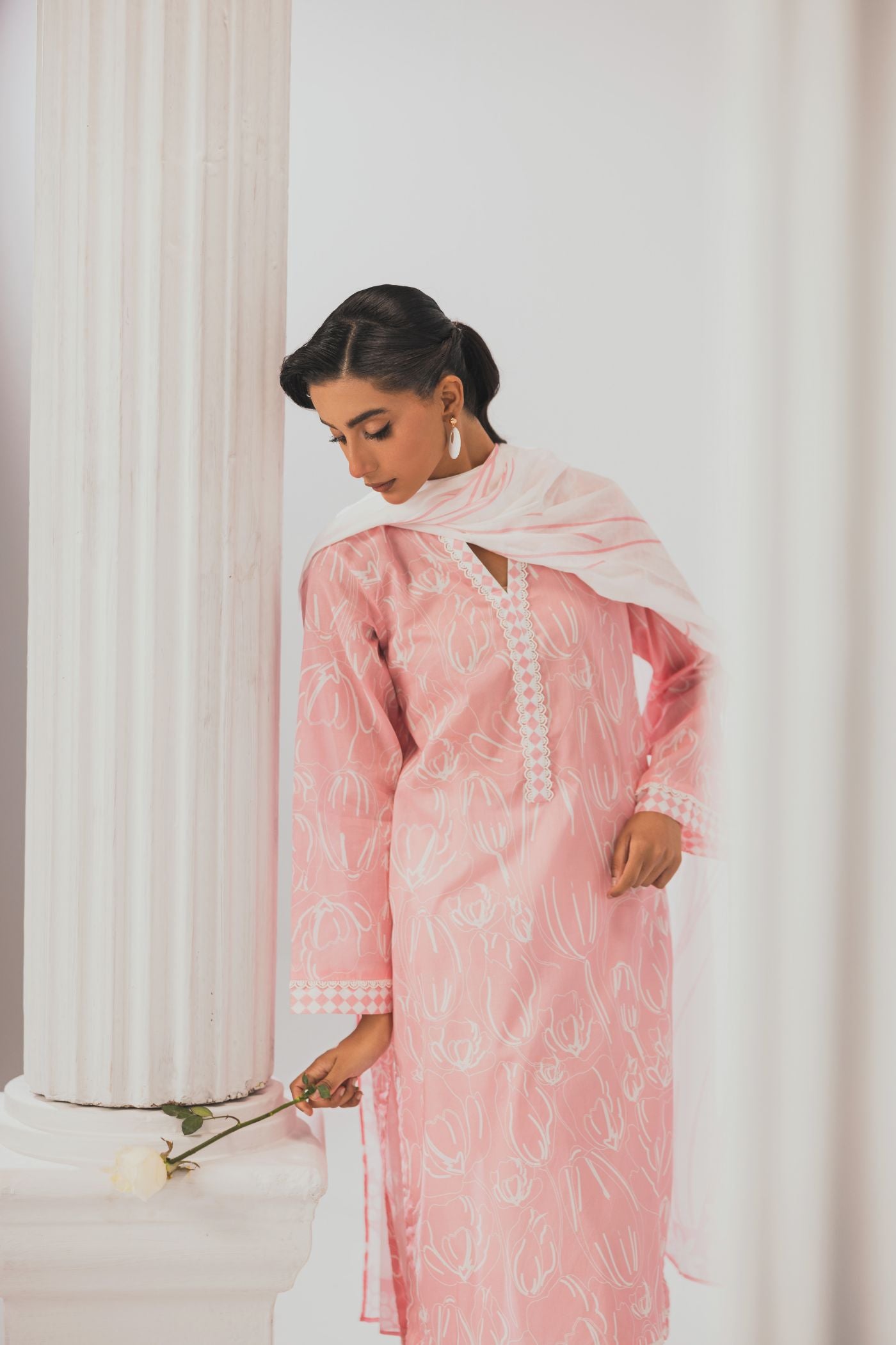 3 Piece Unstitched Printed Lawn Suit (Şirin)