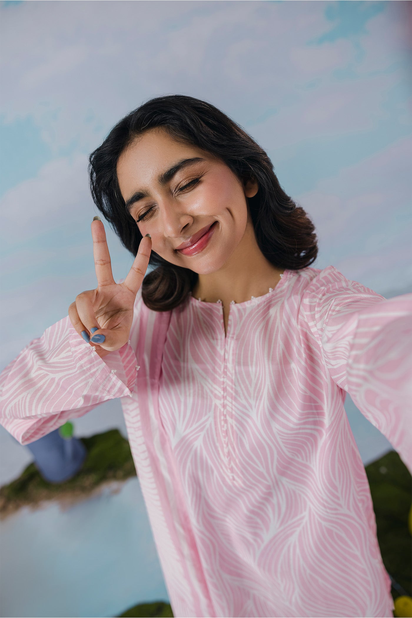 Premium 3 Piece Stitched Digital Printed Lawn (Blush Lines)
