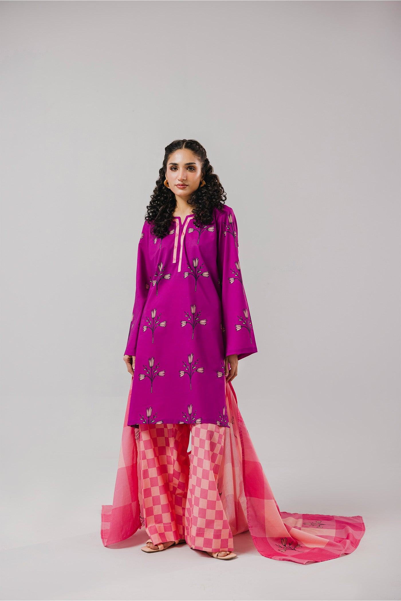 Premium 3 Piece Unstitched Digital Printed Lawn (Checked Bloom Era)