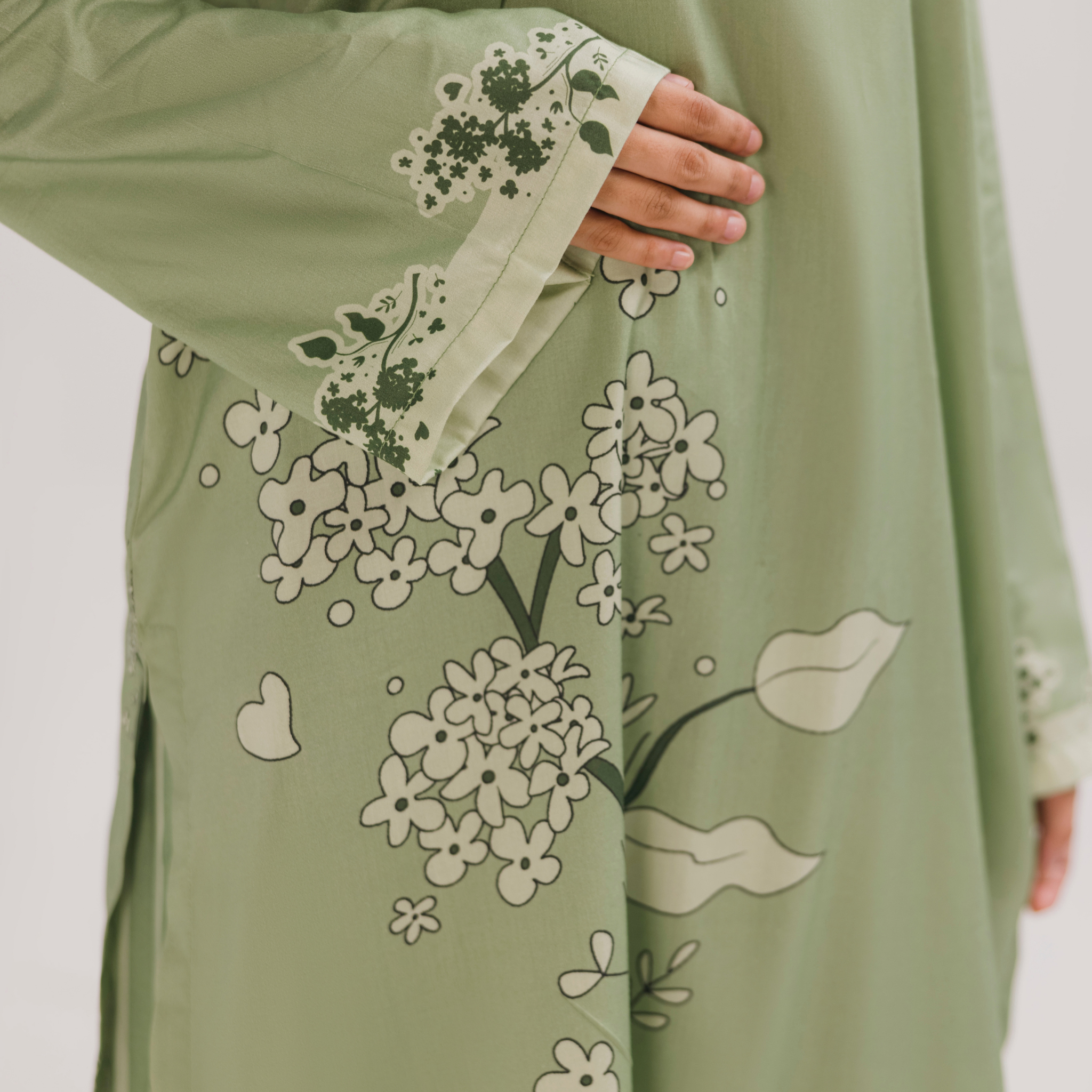 BLOOM IN SAGE