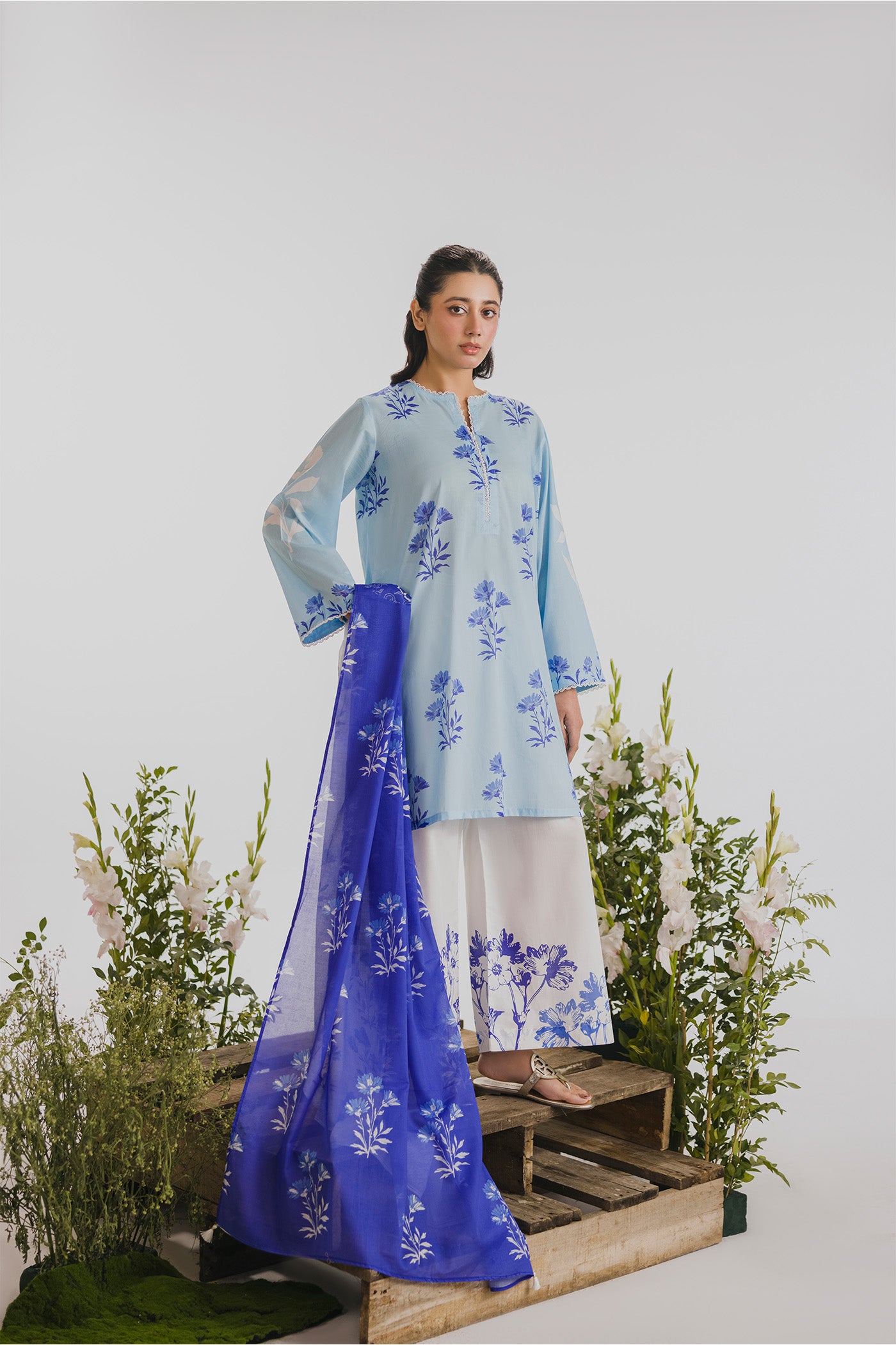 Premium 3 Piece Stitched Digital Printed Lawn (Cloud Blossom)