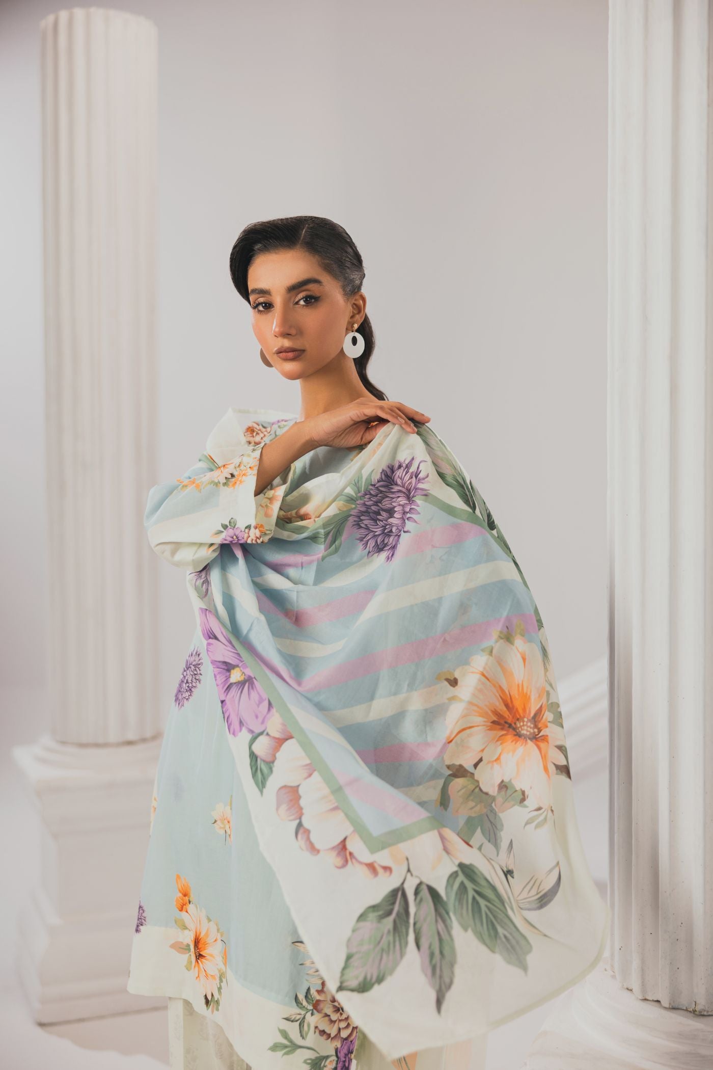 3 Piece Unstitched Printed Lawn Suit (Şahane)