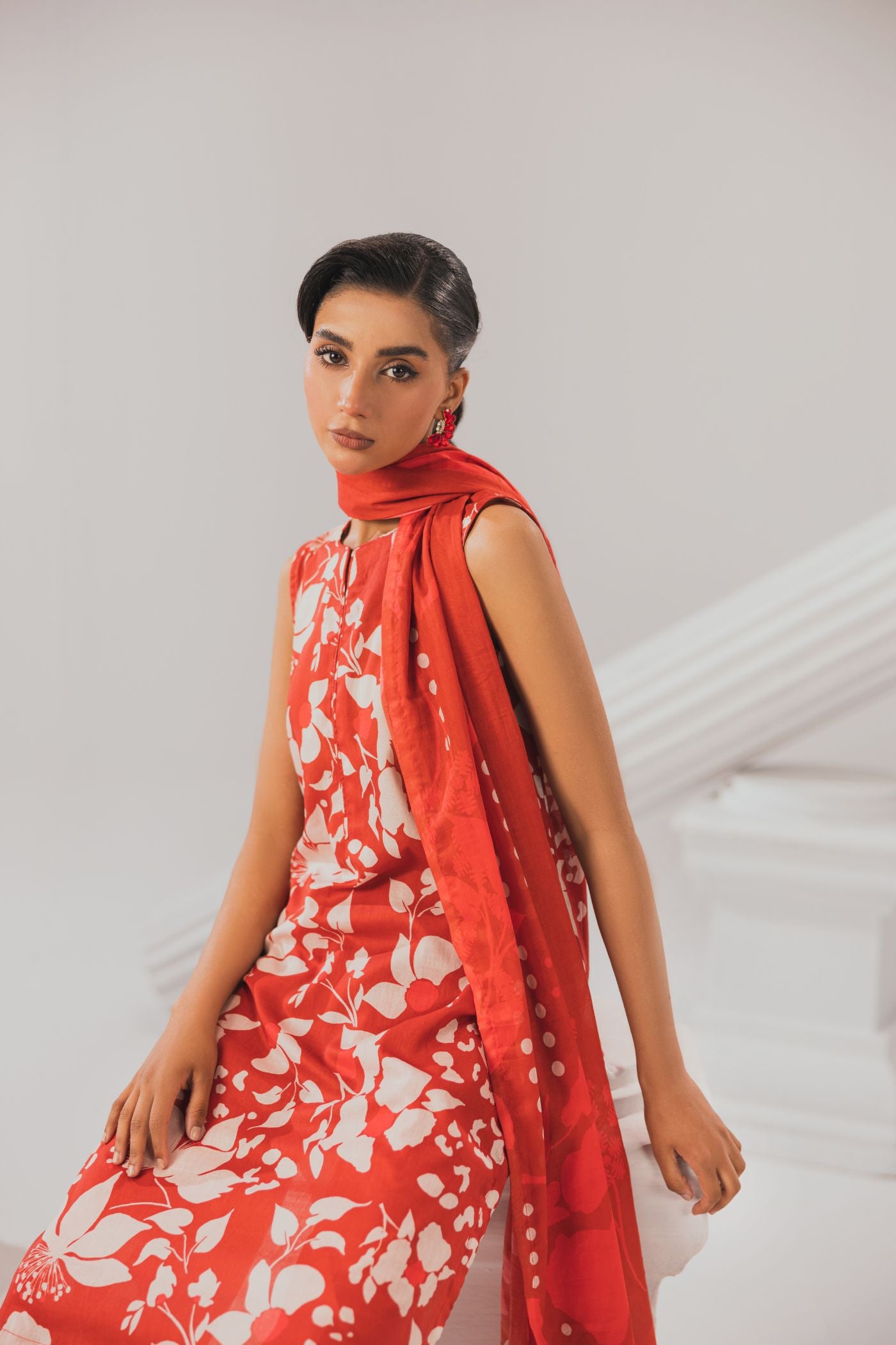 3 Piece Unstitched Printed Lawn Suit (Kahraman)