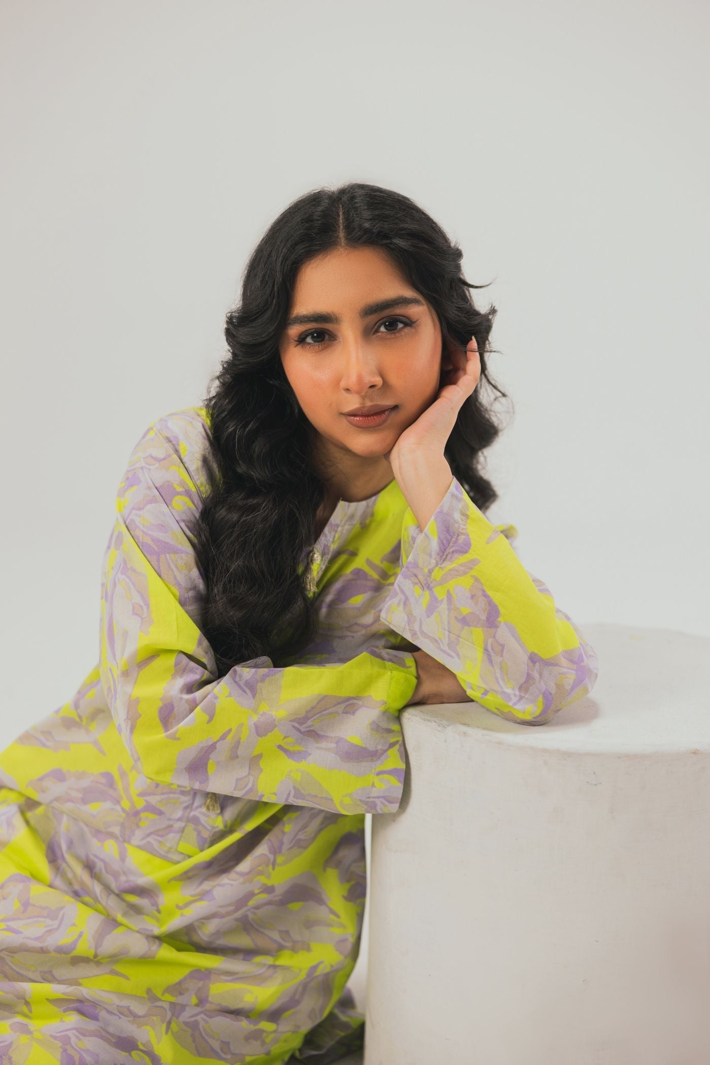 Premium Digital Printed Lawn Fabric (Lavender Splash)