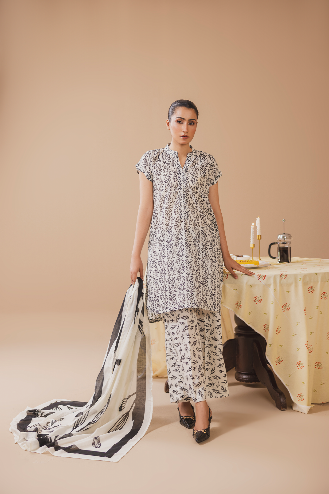 3 Piece Unstitched Printed Lawn Suit (Vanilla Bean)