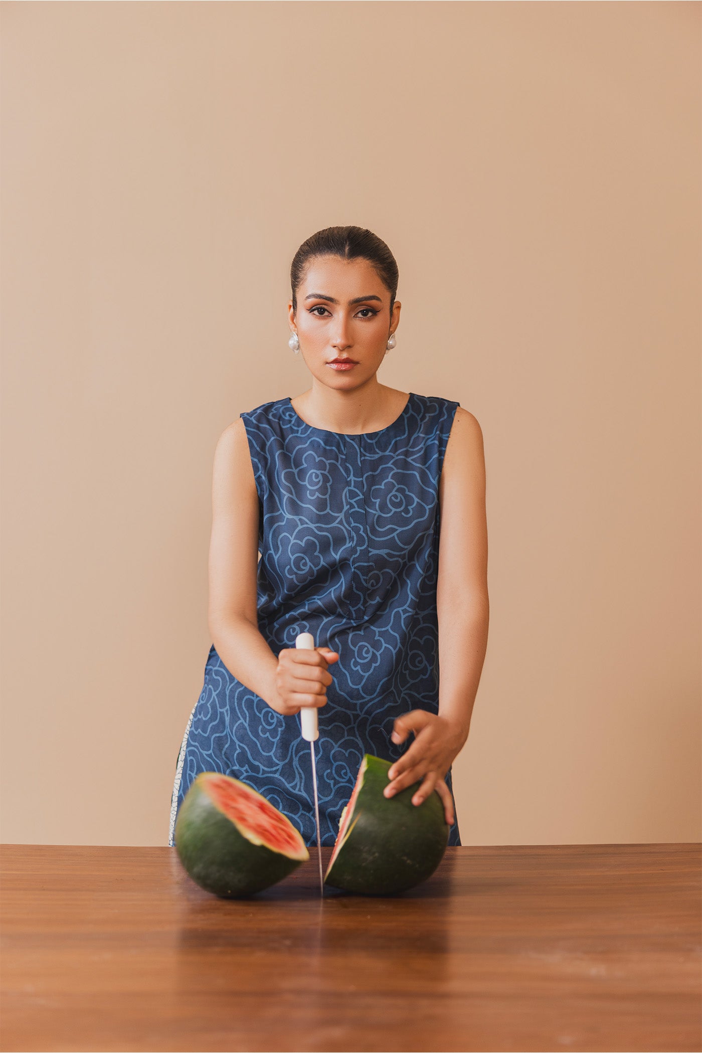 3 Piece Unstitched Printed Lawn Suit (Robusta)