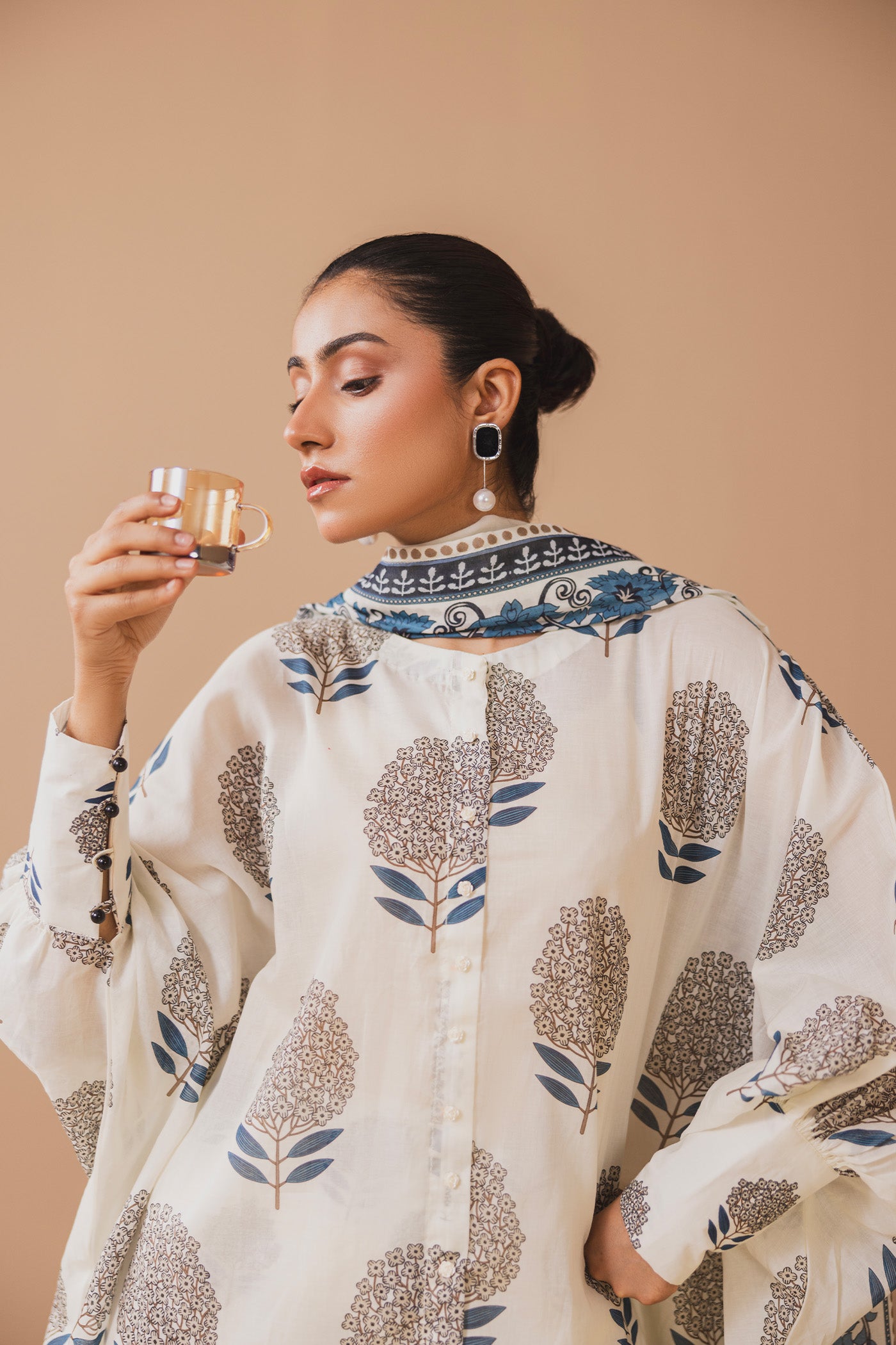 3 Piece Unstitched Printed Lawn Suit (Flat White)