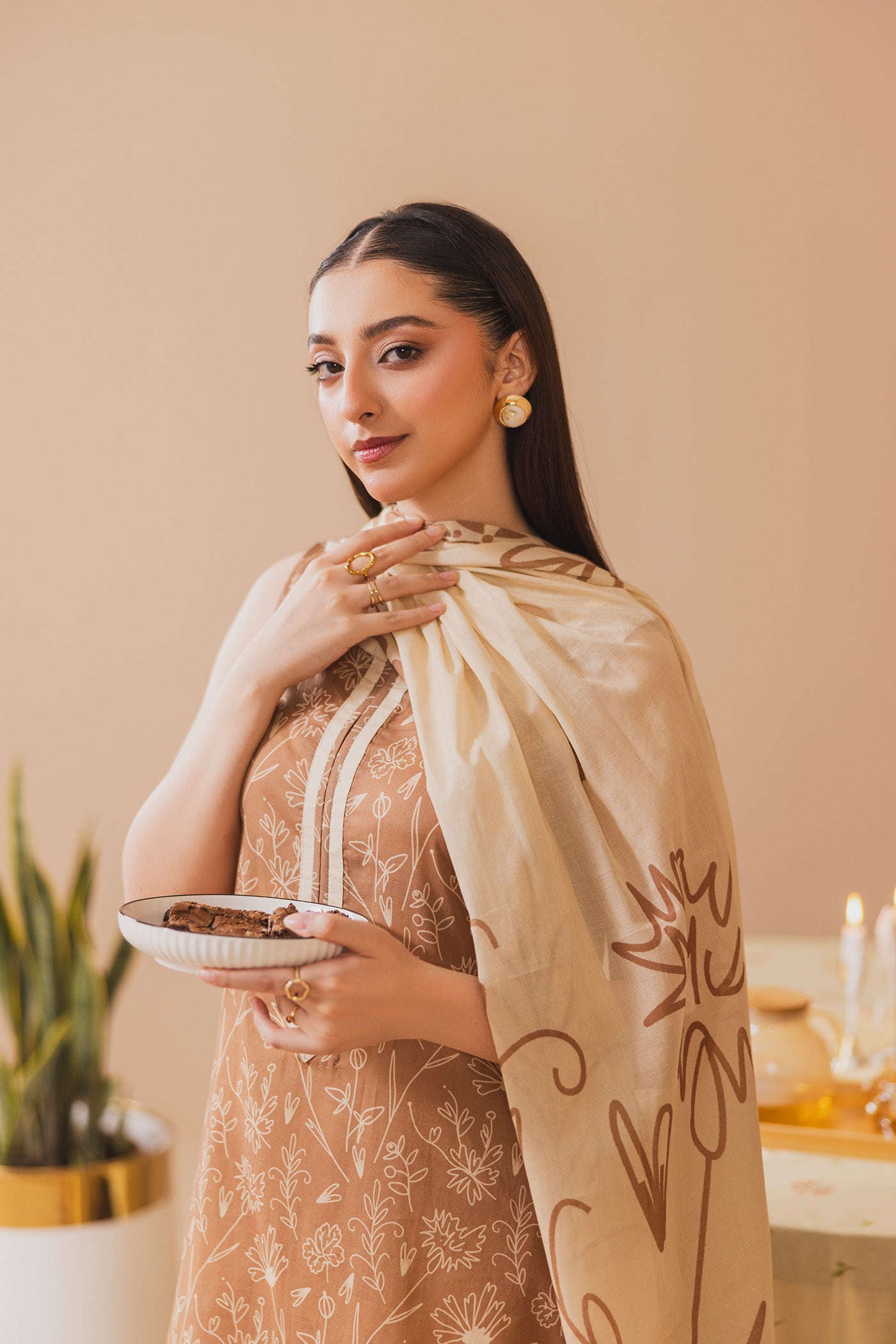 3 Piece Unstitched Printed Lawn Suit (Mocha Mousse)