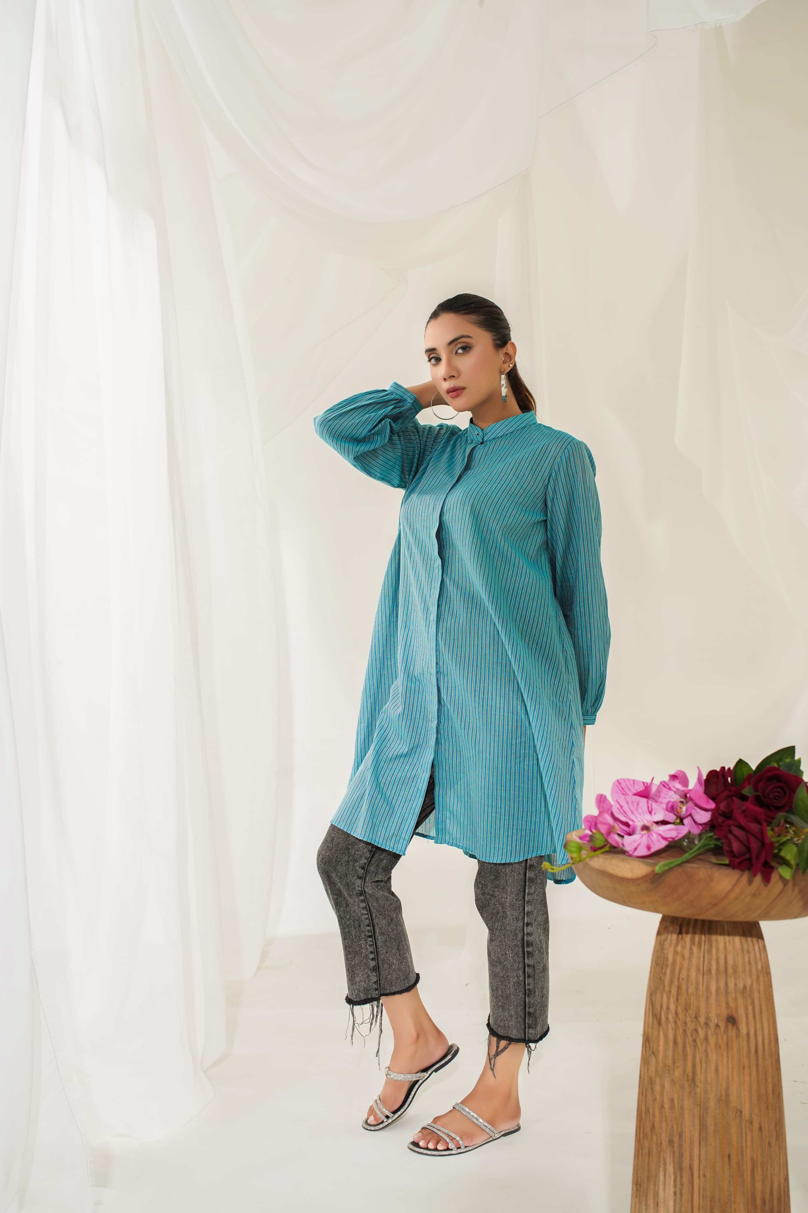 Cambric Kurta (KWS24702)