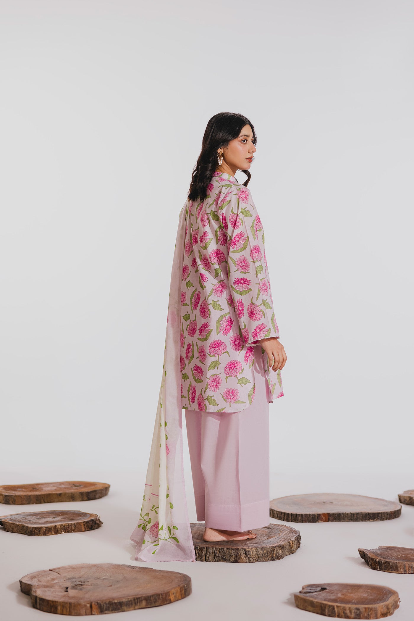 Premium 3 Piece Unstitched Digital Printed Lawn (Blush Bloom)