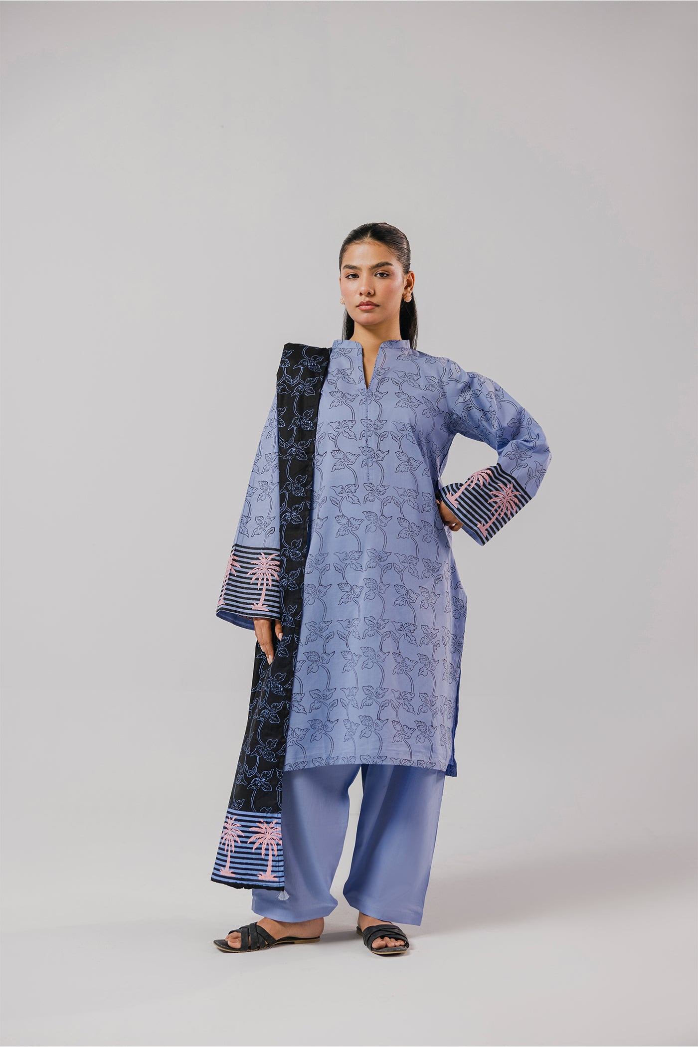 Premium 3 Piece Unstitched Hand Printed Lawn (Blue with a Blush)