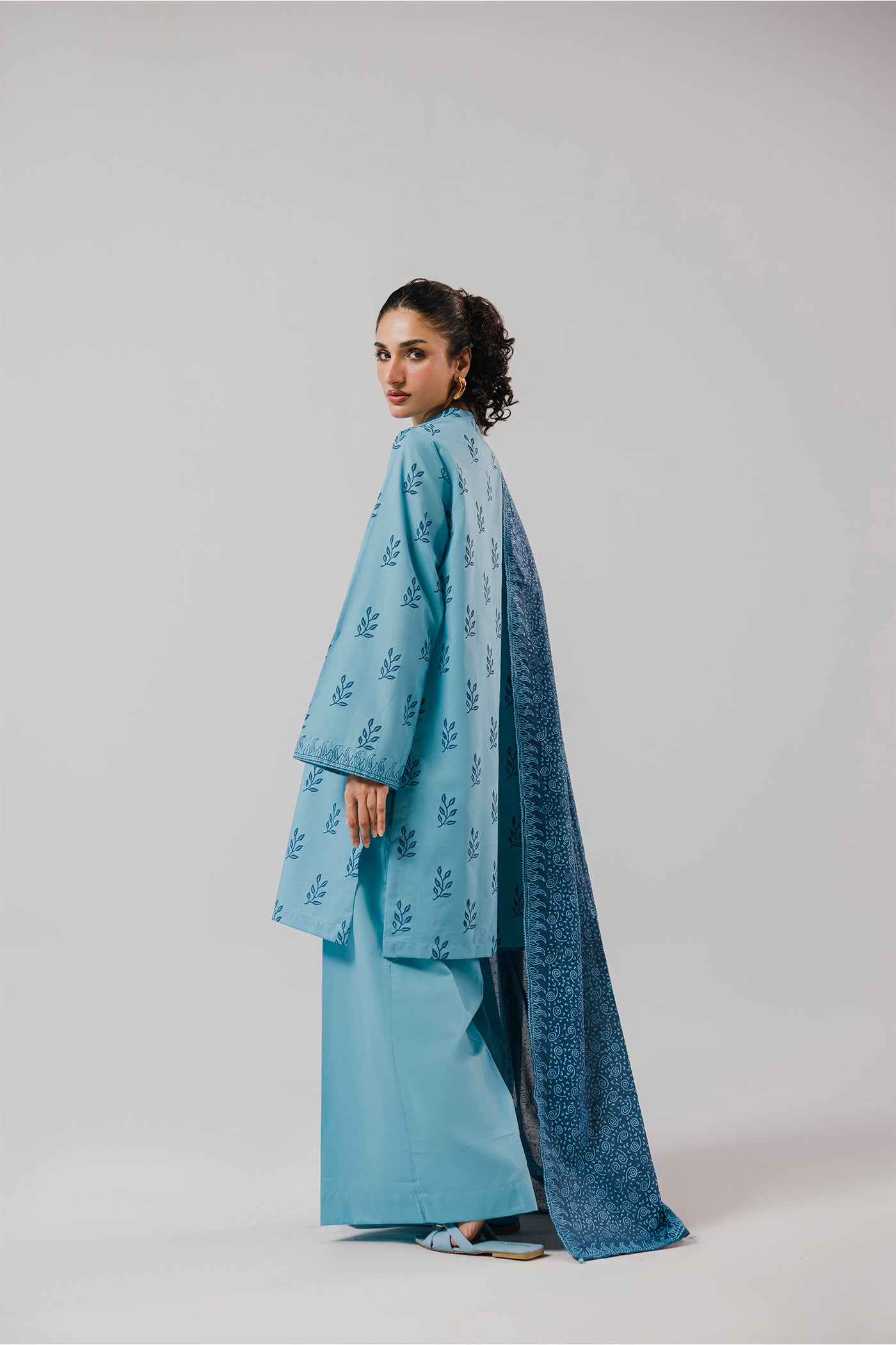 Premium 3 Piece Stitched Hand Printed Lawn (Cold Blue State)