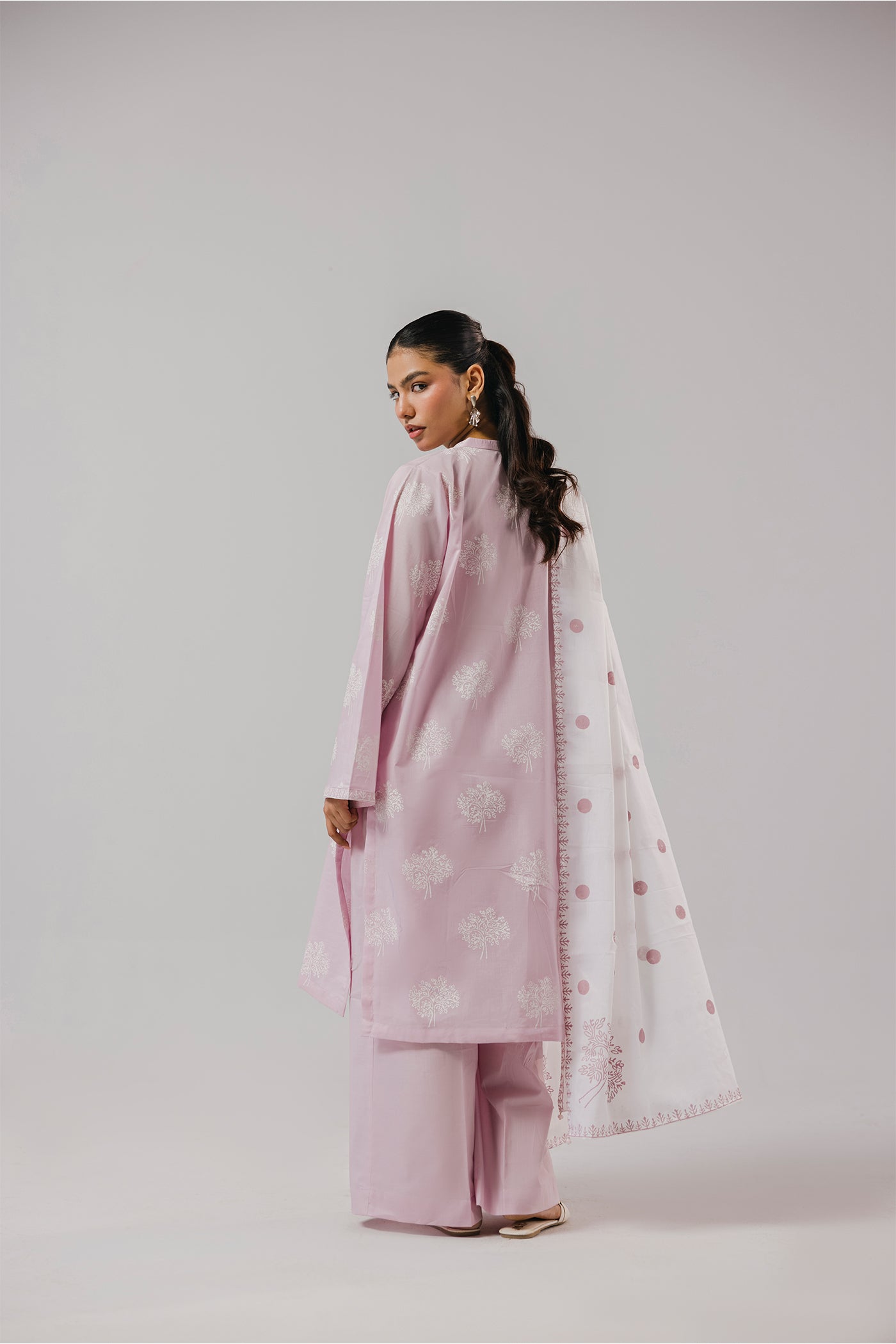 Premium 3 Piece Stitched Hand Printed Lawn (Soft Mauve)